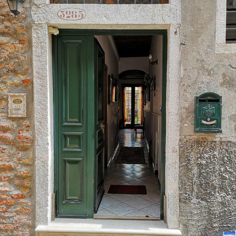 La Corte Veneţia Exterior foto
