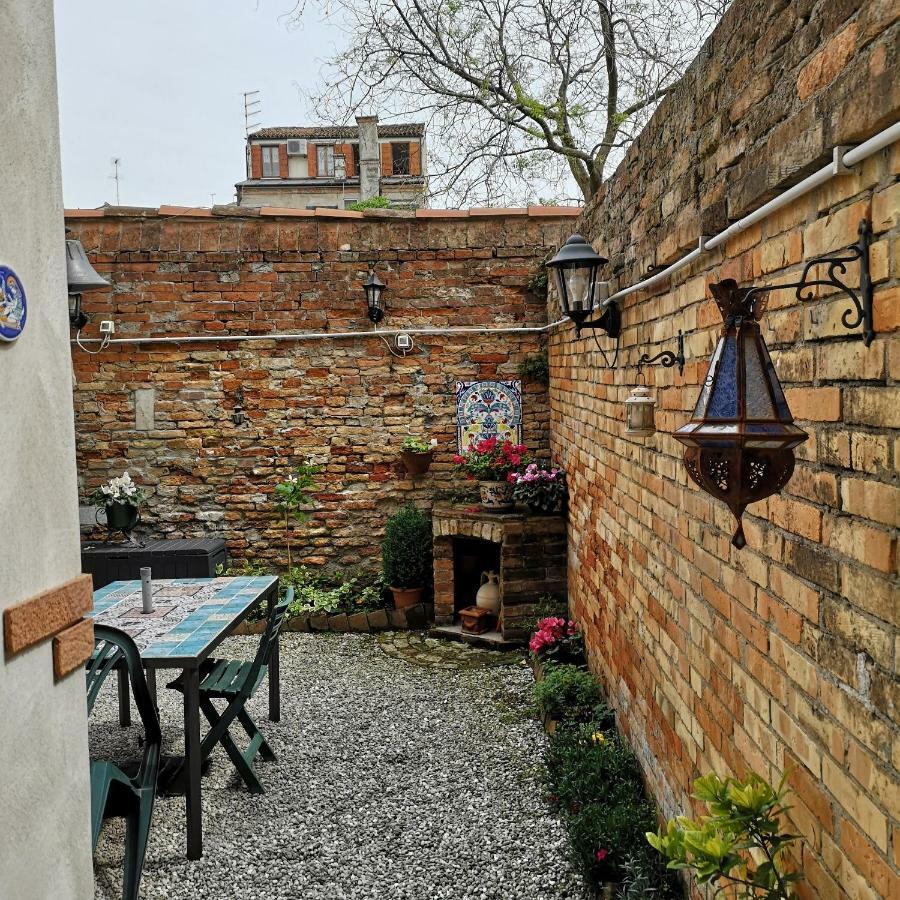 La Corte Veneţia Exterior foto